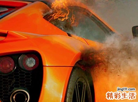 梦见自己的车着火了是什么意思，女人梦到车着火