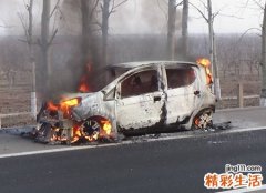 梦见汽车着火是什么意思，女人梦到别人的车着火