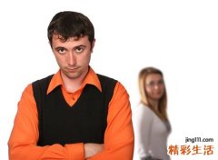 女狗和男鼠相配婚姻如何，鼠狗不和是什么意思