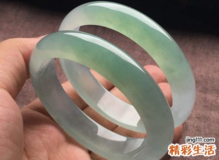 戴玉镯的好处