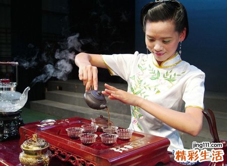 1972年属鼠的是什么命，72年属鼠50岁后命运