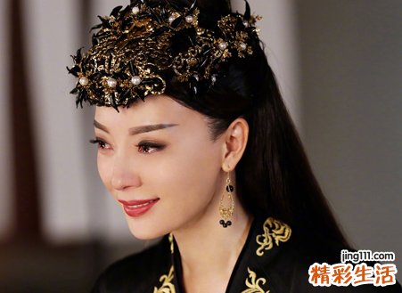 女人法令纹长是典型的克夫面相