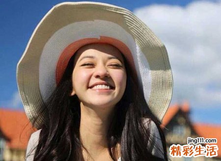 鼻毛长漏财吗
