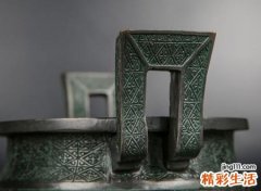 鼎里面放什么招财