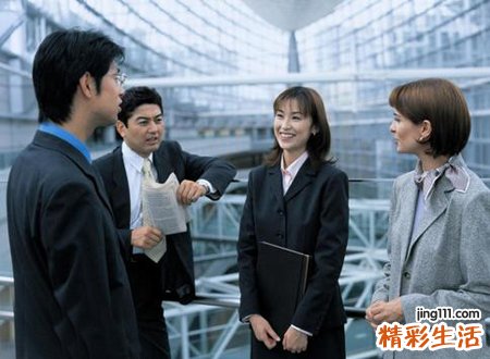 80年属猴的是什么命，1980年属猴女一生贵人