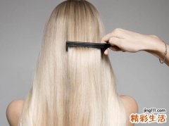 梦见梳头发好不好，做梦梦到别人帮我梳头