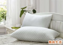 梦见枕头是什么意思，女人梦见好几个枕头