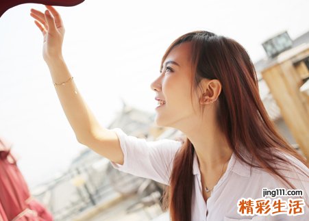 梦见自己生孩子是预示什么，女人梦到自己生了男孩