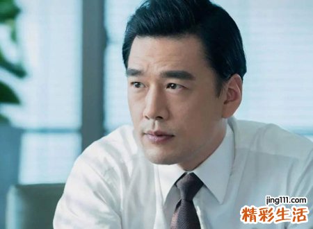 印堂八字纹的男人面相