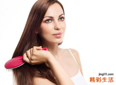 梦见别人给自己梳头好不好，做梦梦到别人给我梳了个漂亮发型