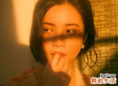 女人上嘴唇厚代表什么