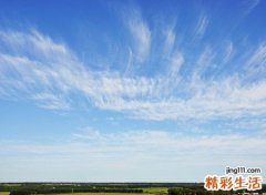 梦到蓝天很蓝清澈好不好，做梦梦到纯净的蓝天