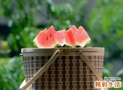 2001年白蜡金命生于几月好，为什么01白蜡金命是冬藏之蛇