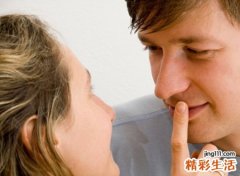 属龙的喜欢主动的女人，能让属龙男爱上的生肖女