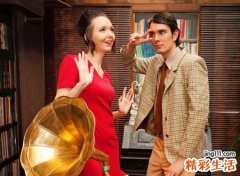 男属猴女属狗婚配好吗，生肖男属猴女属狗的财运旺盛吗