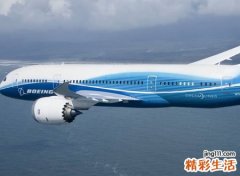 梦见坐飞机是什么意思，梦到和别人一起坐飞机