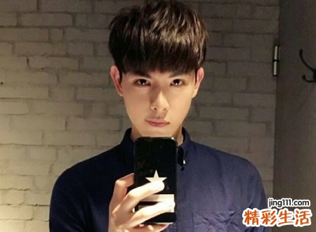 悬针纹面相