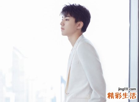 潇洒帅气男人味十足的抖音名字，成熟男人有内涵的网名