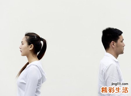 男鸡和女鸡婚配好不好，夫妻都属鸡婚姻能长久吗