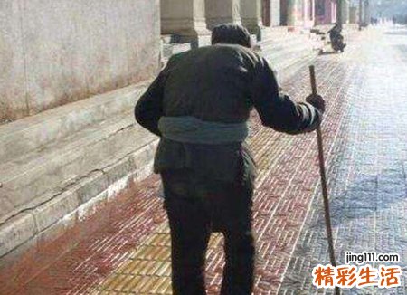 梦见妈妈死了好吗，做梦梦到妈妈死了我在大哭