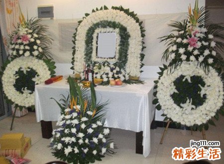 梦见奔丧好不好，做梦梦到去别人家奔丧