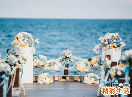 梦见和老公一起参加别人的海上婚礼