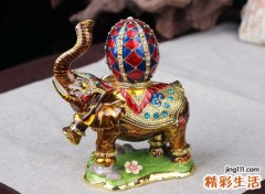 家里放辟邪镇宅的物品