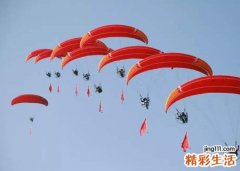 梦见自己飞有什么预兆，女人梦见自己飞起来了