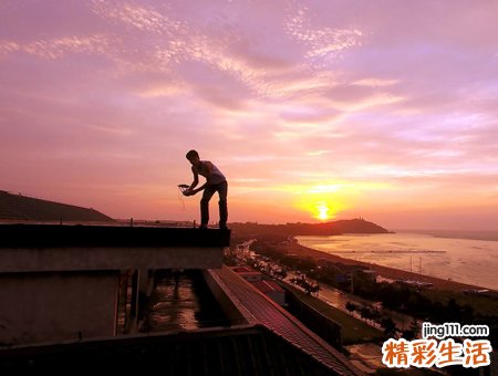 梦见自己在高处是什么意思，做梦梦到在高处很害怕掉落