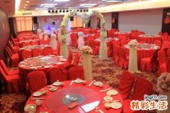 梦见参加宴席好吗，做梦梦到参加别人的宴席