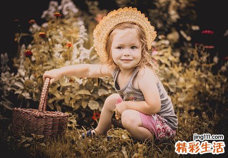 雯萱名字的含义及寓意，雯字和什么字搭配寓意好最好听