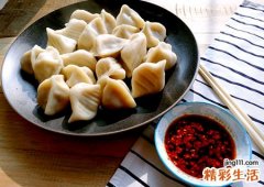 梦见吃饺子是什么意思，女人做梦梦到吃饺子