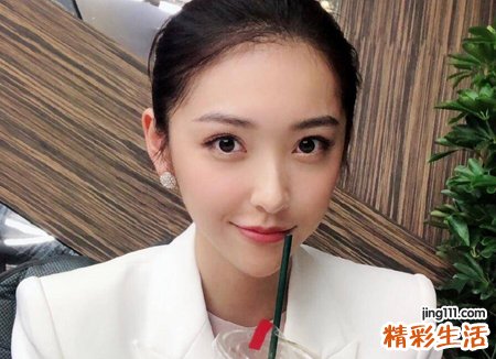女人右眼跳是什么预兆