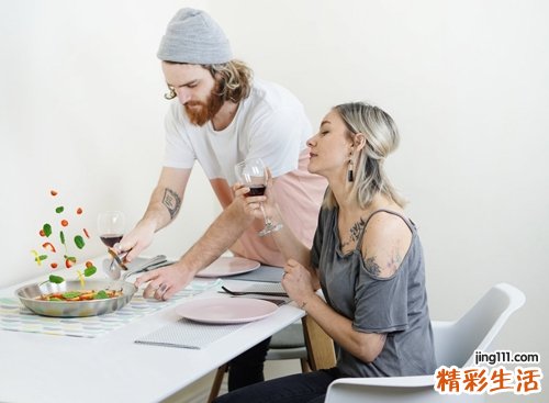 几月猴和属虎的不相冲