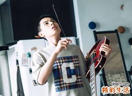 比较有深意的两个字网名，男生好听有个性的微信名字