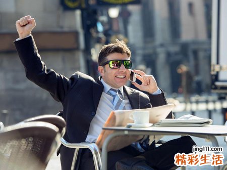 梦见别人给我打电话有什么预兆，梦到异性给自己打电话