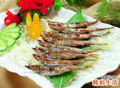 梦见别人捞鱼是什么意思，女人梦见看见别人抓鱼