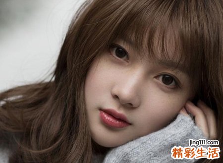 眉毛中有痣的女人面相