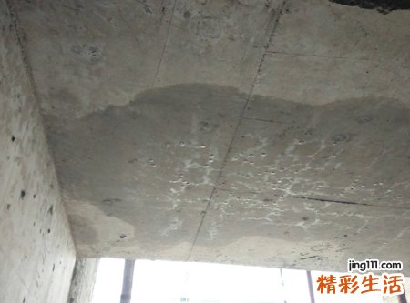 梦见房顶漏水好不好，做梦梦到房子天花板漏水