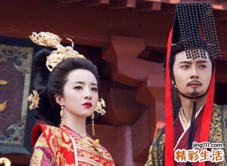 属鸡和属蛇的合不合