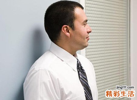 男人嘴上有痣代表什么