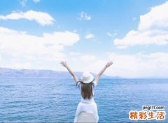 梦见自己在天上飞是什么意思，女人梦见自己在天上飞