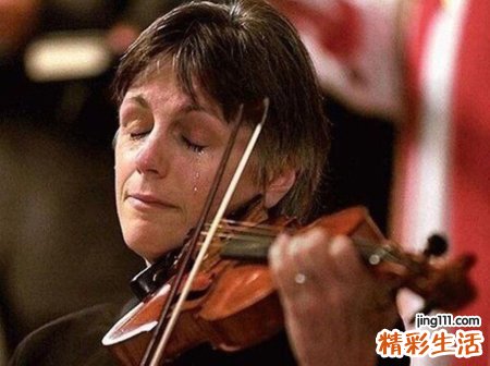 梦见自己大难不死预示什么，做梦梦到自己大难不死逃过一劫