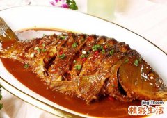 梦见猫吃鱼是什么意思，做梦梦到猫抢鱼吃