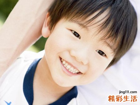 瑄和暄用作名字哪个好，瑄和哪个字搭配寓意好