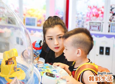 什么字和霖搭配寓意好，带霖字的男孩女孩名字