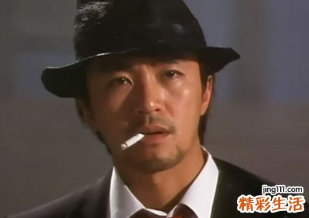 梦见吸烟是什么意思，梦到自己在抽烟