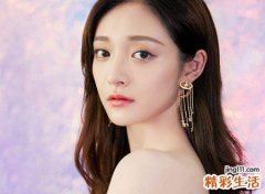女人鼻子上有横纹面相