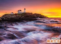 梦见死人活了是什么意思，做梦梦到已故亲人复活