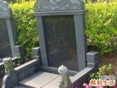 做梦梦见坟墓有什么预兆，女人梦见很多坟墓